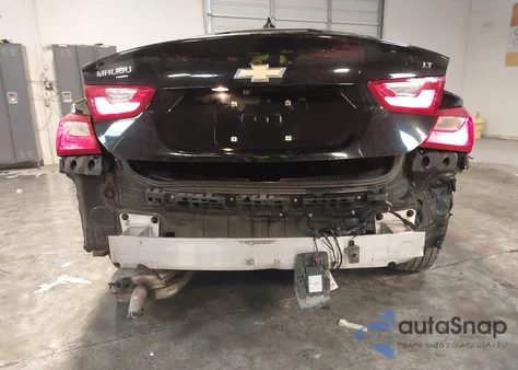 2018 Chevrolet Malibu Lt z USA, uszkodzony, nr VIN 1G1ZD5ST4JF143539